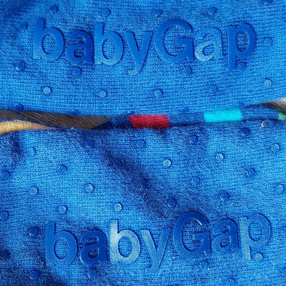 Gap vguc striped footed pajamas size 4 & 5 - Picture 13 of 16